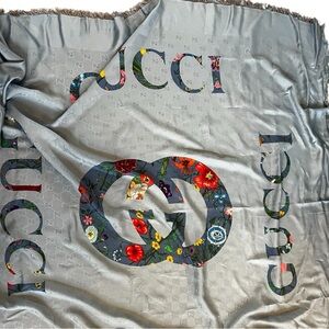 Gucci Scarf: NWT - box included